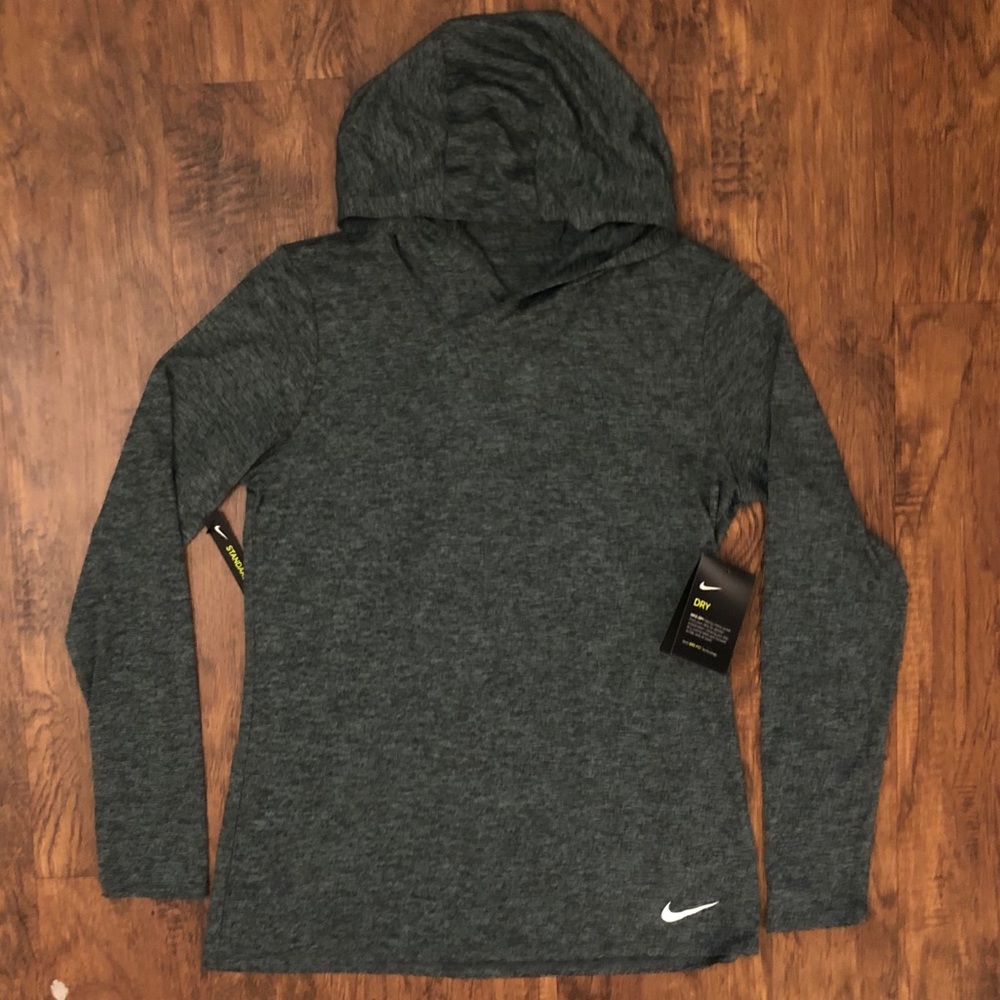 BRAND NEW Nike Long-Sleeve Hooded Training Top
